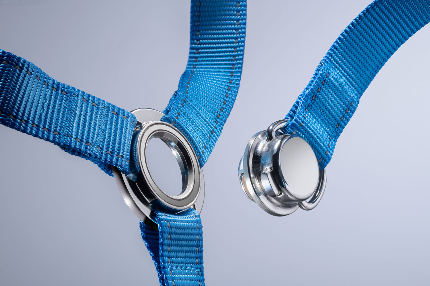 Vortex Aria Magnetic Harness & Leash Set - Midnight Black